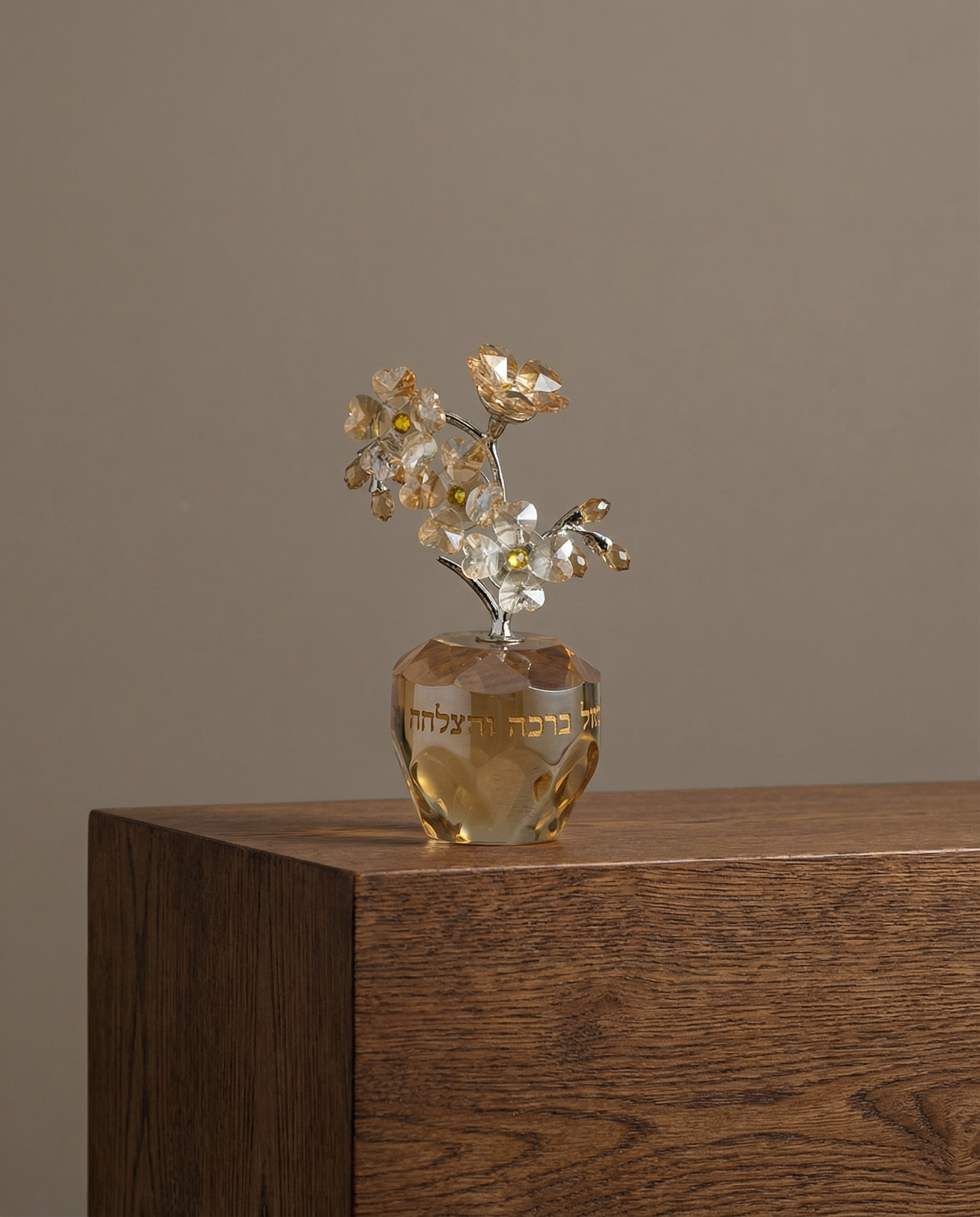 עץ קריסטל ״מזל ברכה והצלחה״ 11 ס״מ 90₪