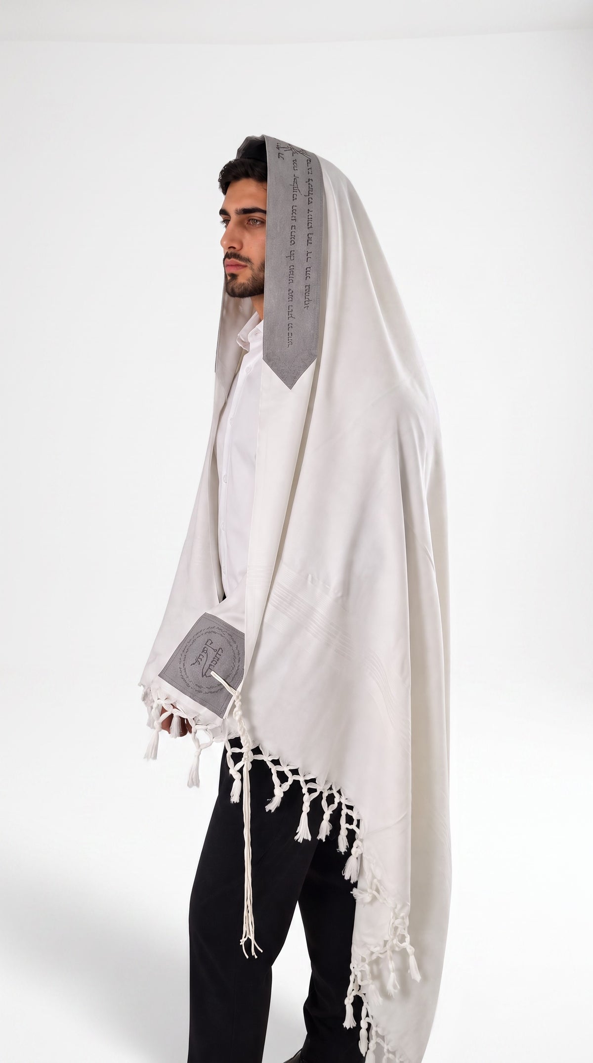 טלית דגם מזמור לתודה 100% צמר רחלים מונעת החלקה ודוחה כתמים