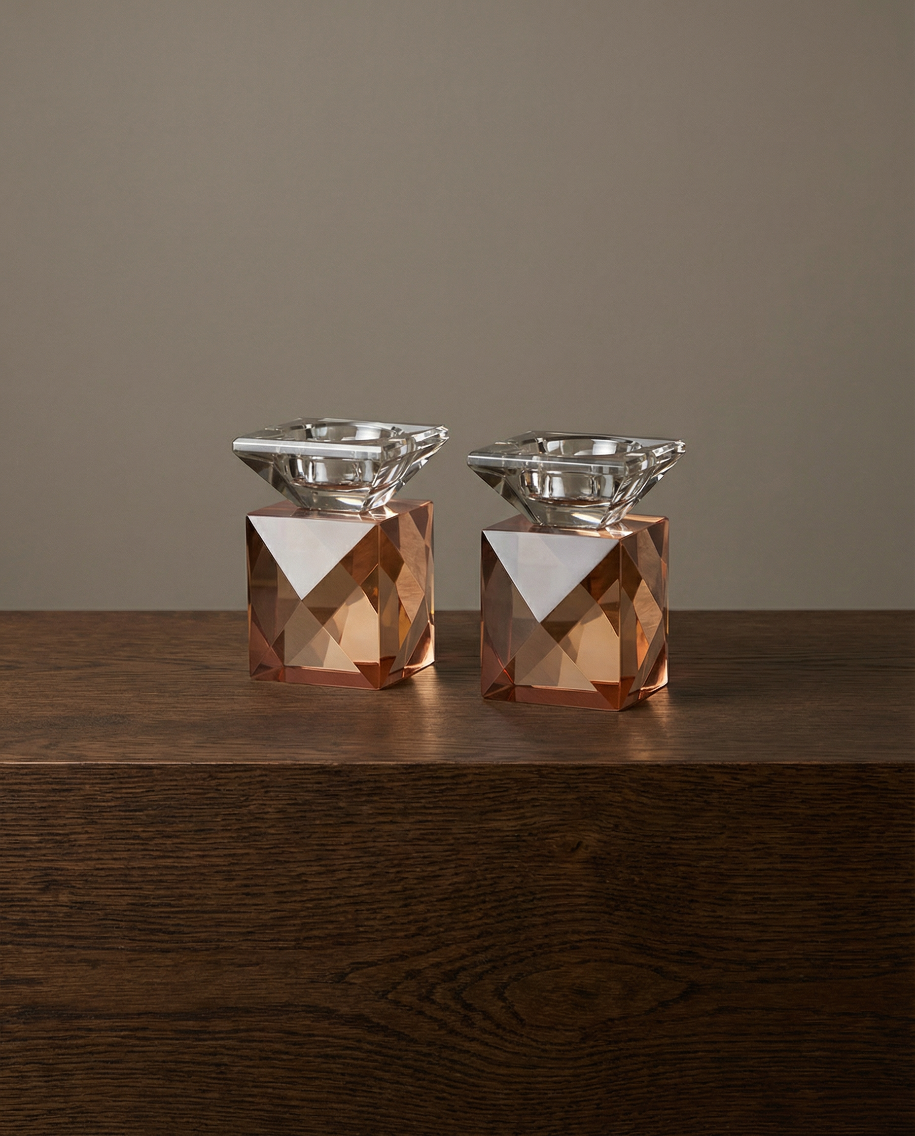 פמוטי קריסטל עם מגש מהודר 9 ס"מ 240₪