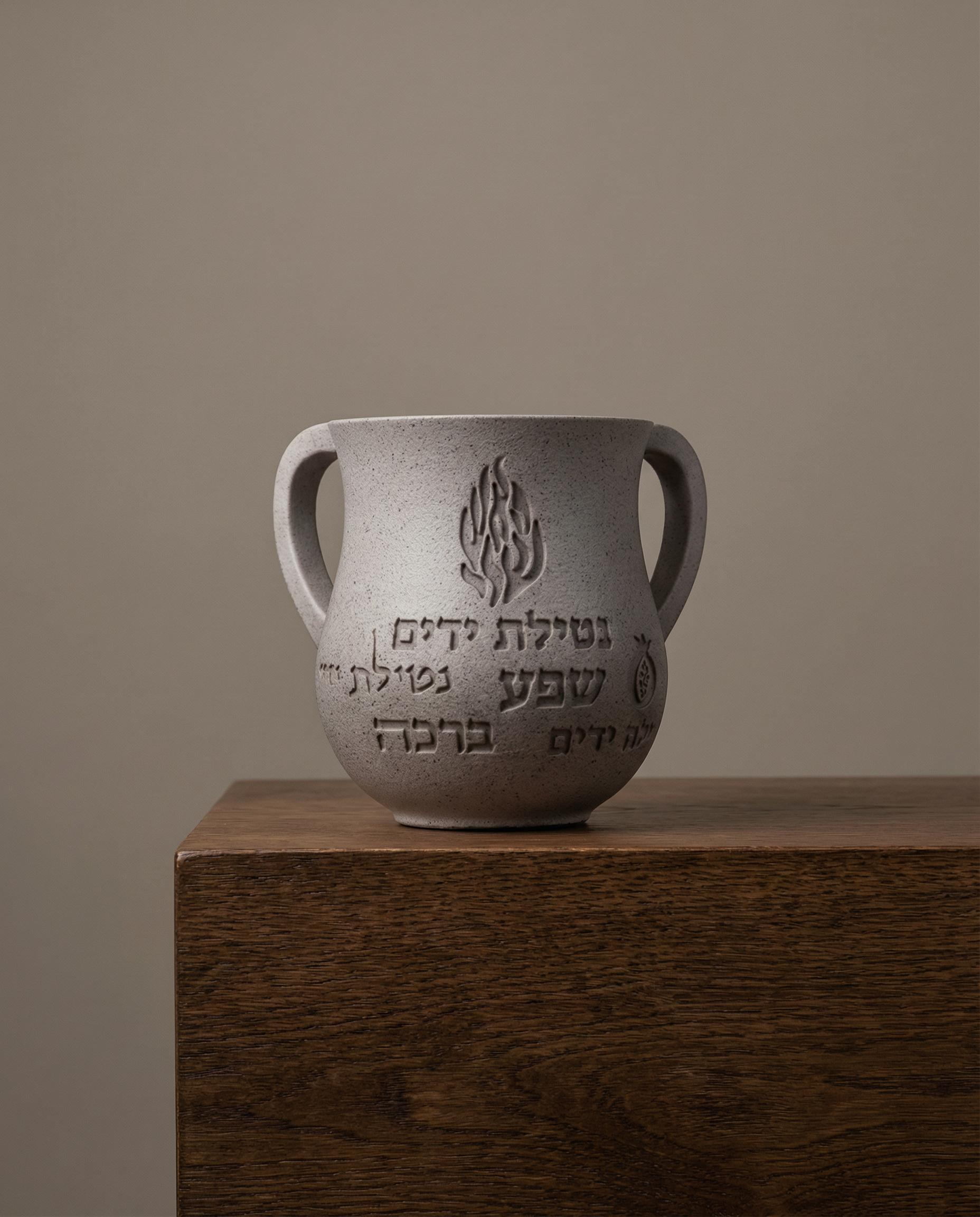 נטלה מהודרת מפולימר ״האש שלי״ 14 ס״מ 130₪