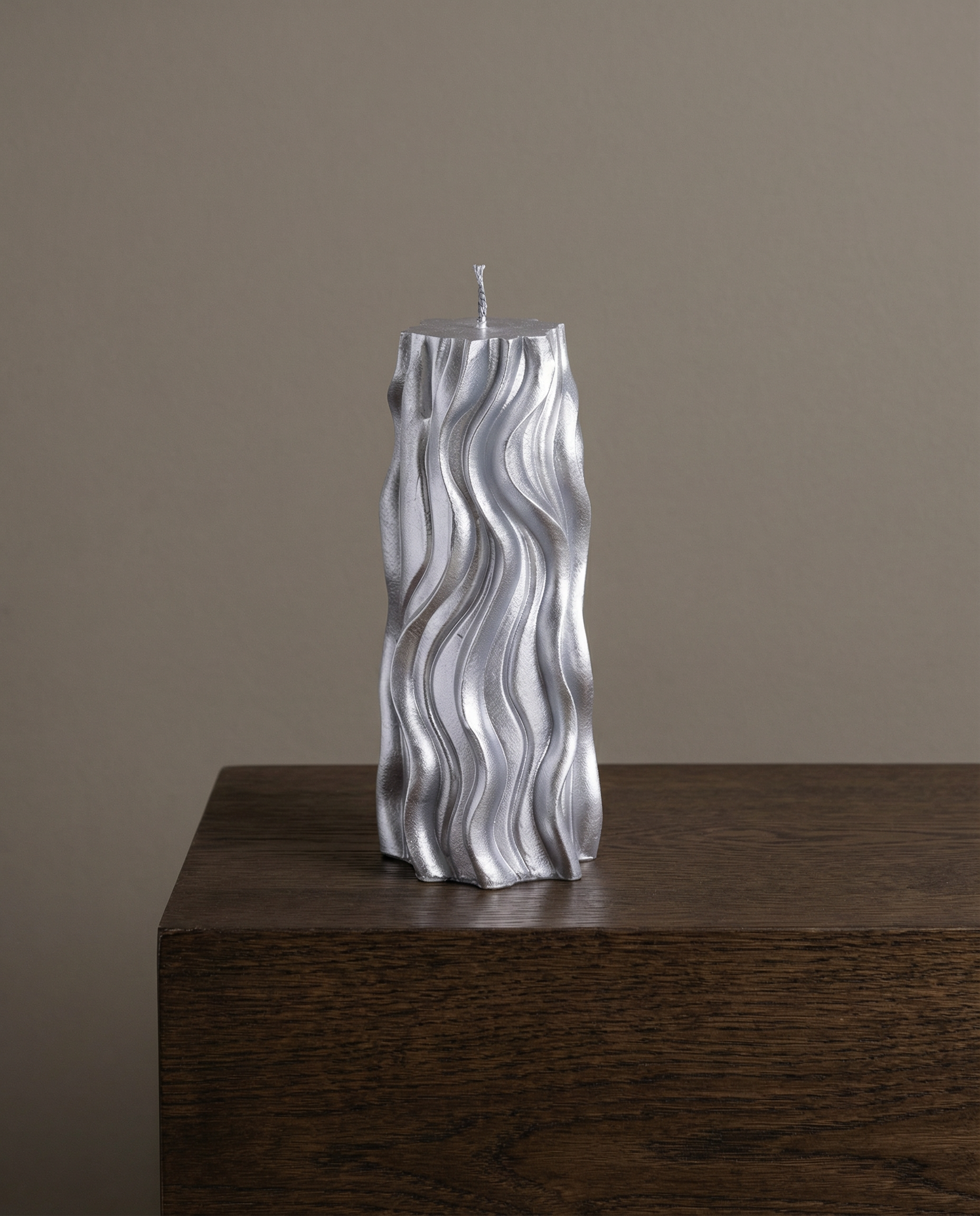 נר הבדלה מהודר צבע כסף 16 ס״מ 52₪