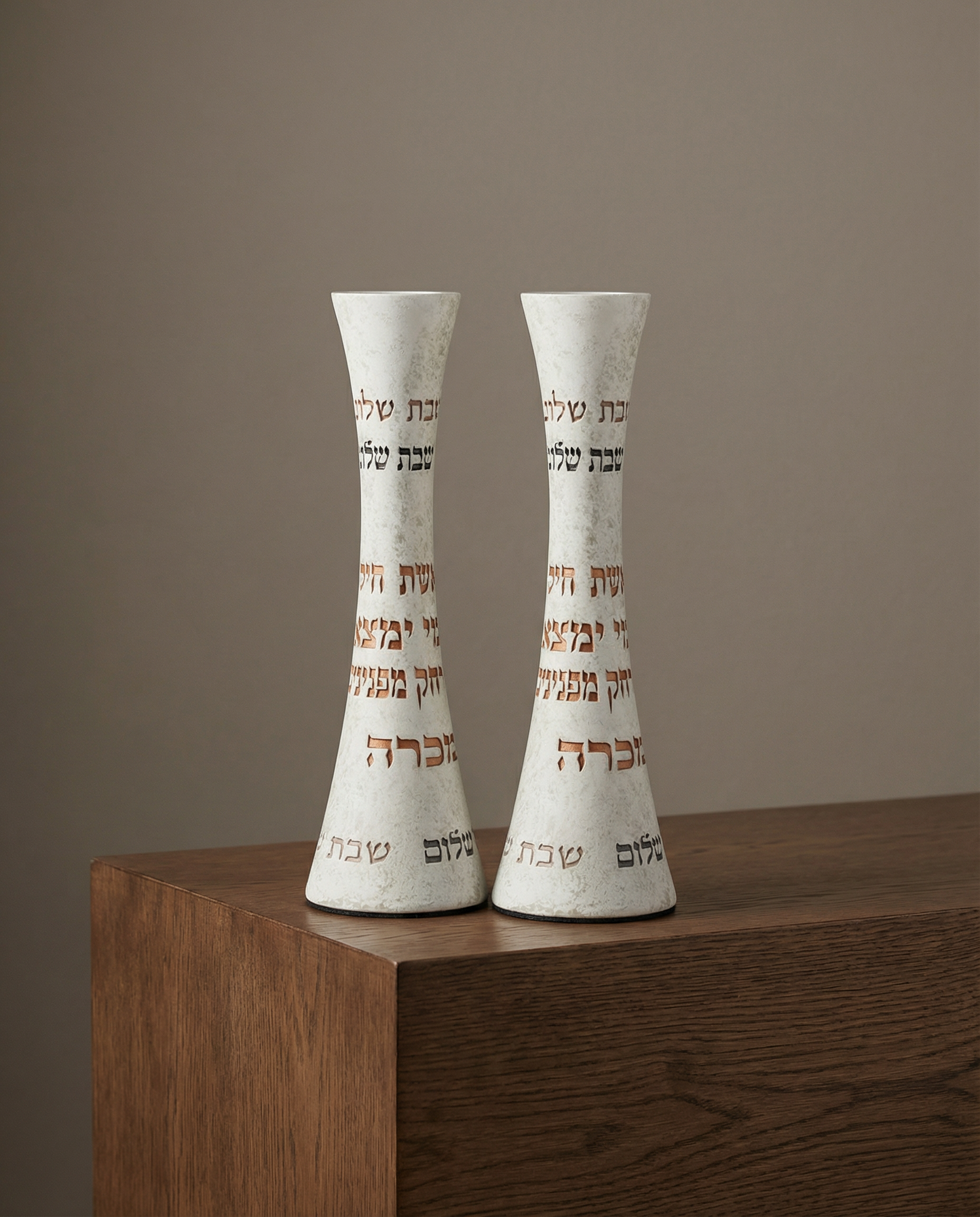 זוג פמוטי פולימר מהודרים ״אשת חיל״ 19 ס״מ 200₪