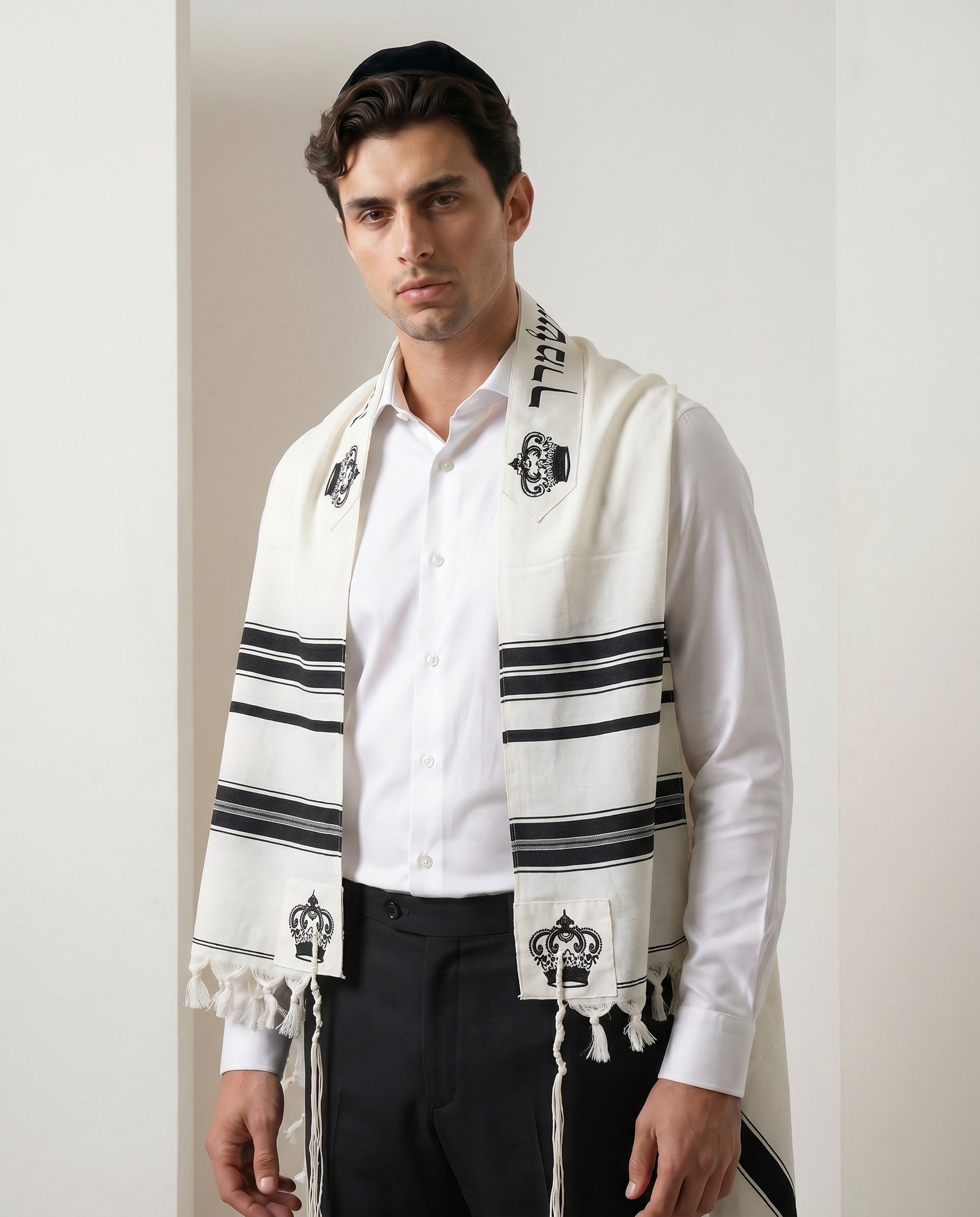 טלית 100% צמר עטרה וכנפות כתר יברכך שחור